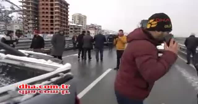 Rize'de 15 araç birbirine girdi, yaralılar var
