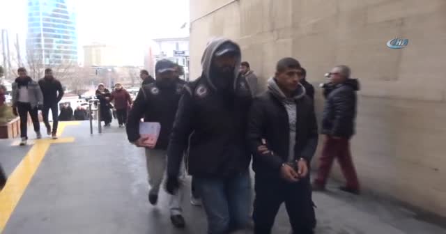 Sosyal medyadan terör propagandası yapan 3 şüpheli adliyeye sevk edildi