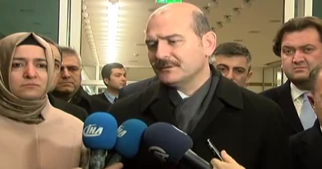 Soylu: 'İki patlama var. Birinin canlı bomba olduğu değerlendiriliyor'