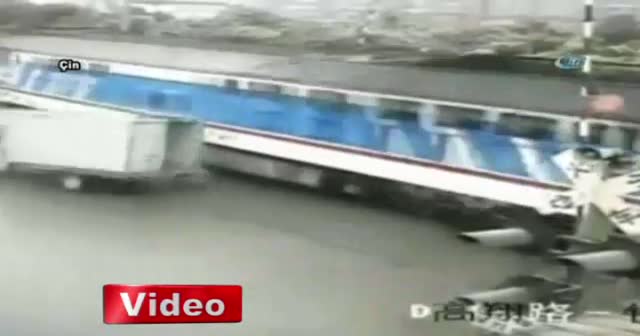 Tren araçları biçti
