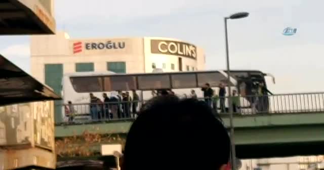 Yenibosna’da taraftarlar birbirine girdi
