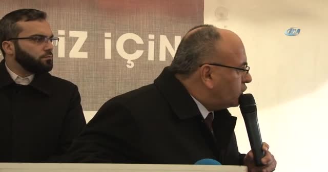 Yüzlerce Ümraniyeli, Halep için dua etti