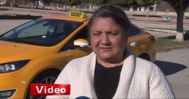 'Selamünaleyküm abi, pardon abla'