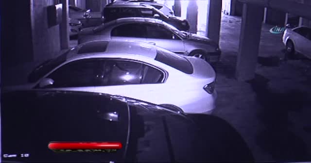 Ayakkabı çalmaya geldi, bisikleti alıp gitti