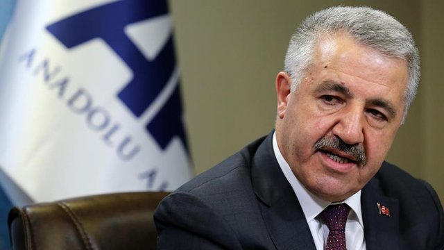 Bakan Arslan: 15 Temmuz Şehitler Köprüsü'nde serbest geçiş başlayacak