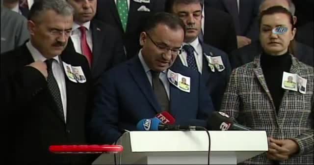 Bekir Bozdağ'dan İzmir'deki patlamaya ilişkin flaş açıklama