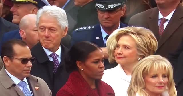 Bill Clinton fena yakalandı