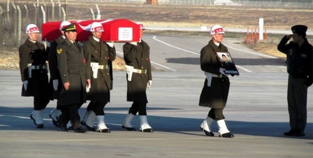 ElBab şehitleri memleketlerine uğurlandı