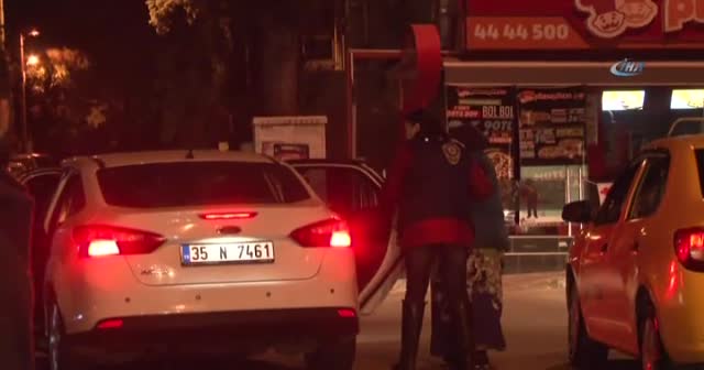 İzmir’de Reina operasyonu: 20 gözaltı