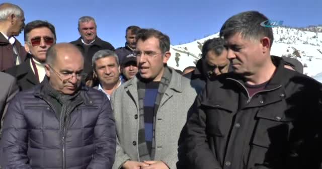 Kamer Genç mezarı başında anıldı