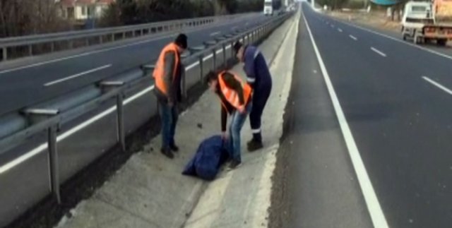 Lastiği patlayan otomobil takla attı: 1 ölü, 2 yaralı