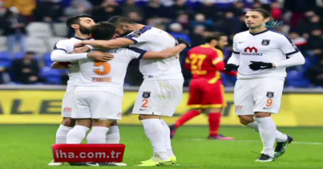 Lider Başakşehir 5. viteste!