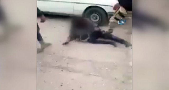 Musul'da üç gence önce işkence edildi sonra kurşuna dizildi