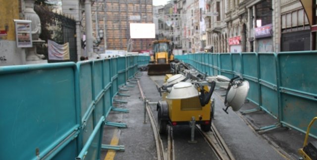 Nostaljik tramvayda bakıma gidildi, İstiklal E-5’e döndü