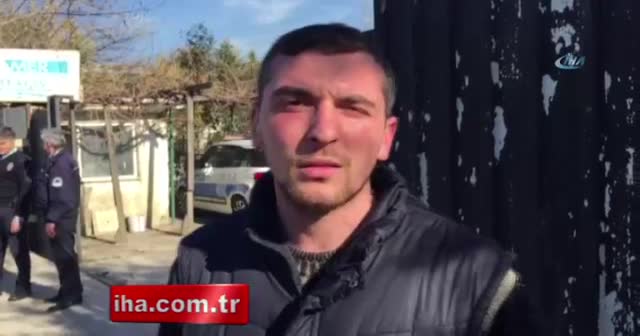 Otomobil otobüs durağına daldı: 8 yaralı