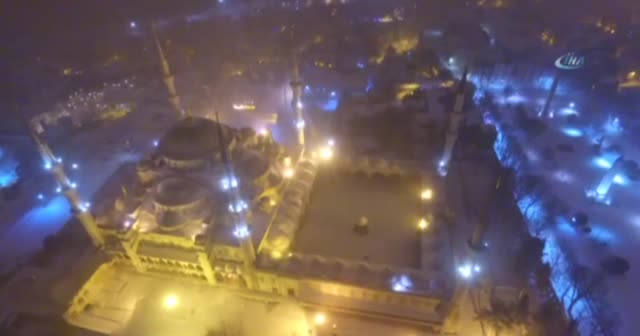 Sultanahmet’te eşsiz kar manzarası