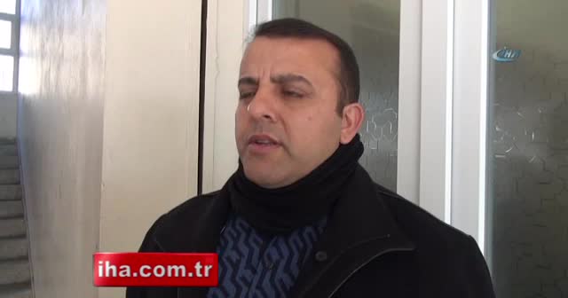 Suriyeli öğrenciler de karne sevincini yaşadı