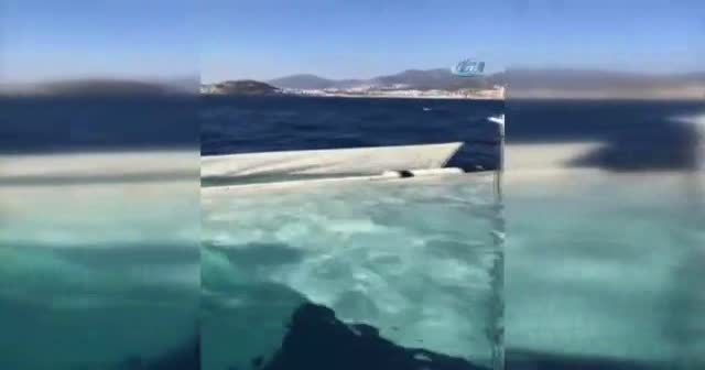 Tekneleri batarken canlı yayın yaptılar