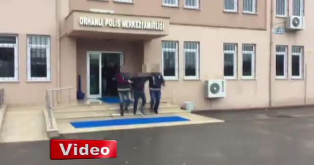 Tuzla'da minibüs şoförüne sopalı saldırı