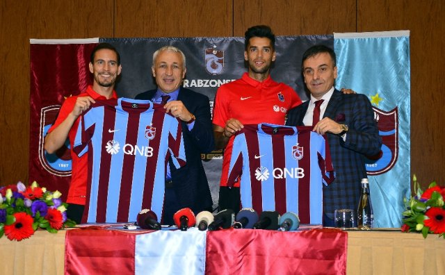 Yeni transferler imzaya attı