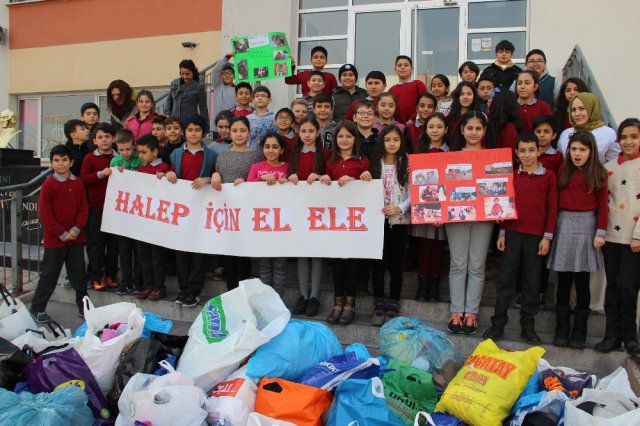 Yüreklerini Halep için birleştirdiler