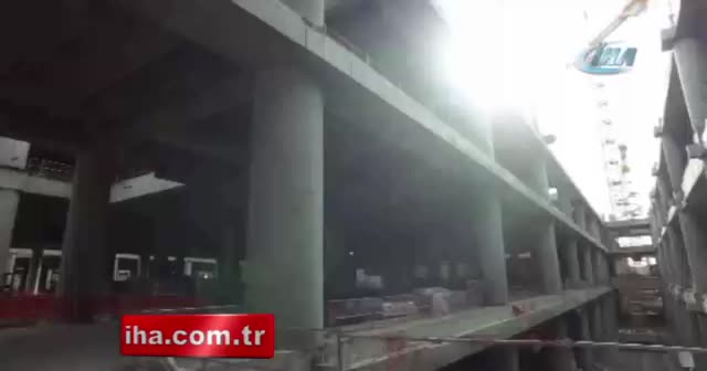 3. Havalimanında çalışmalar zorlu hava şartlarında da devam ediyor