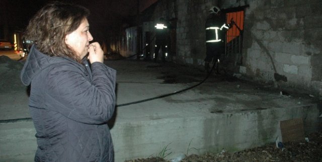 Ekmek teknelerinin yanışını gözyaşları içinde izledi
