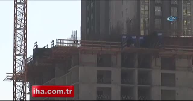 İnşaatta çalışan üniversite öğrencisi hayatını kaybetti
