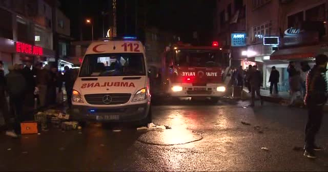 Kağıthane'de molotoflu saldırı kamerada