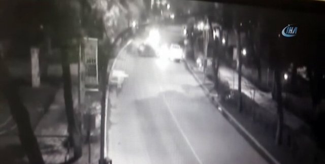 Ordu’da üç aracın karıştığı kaza kamerada
