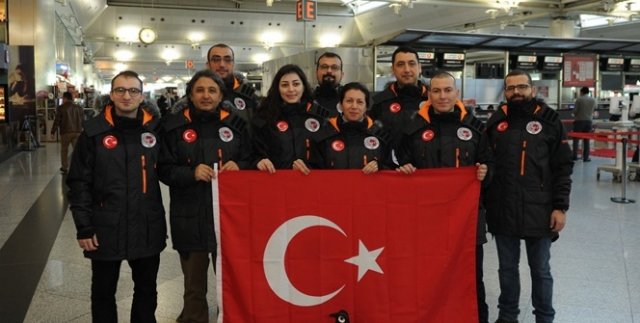 Türk bilim adamları Antarktika’ya gitti