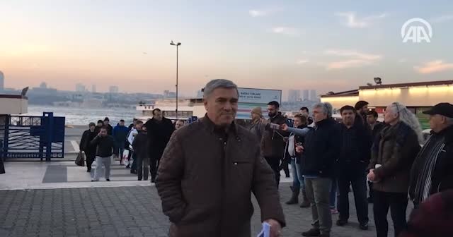 Üsküdar yolcularına cazlı karşılama