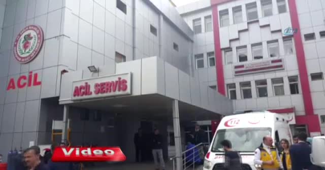 Bakan Işık'ın konvoyunda trafik kazası: 5 yaralı