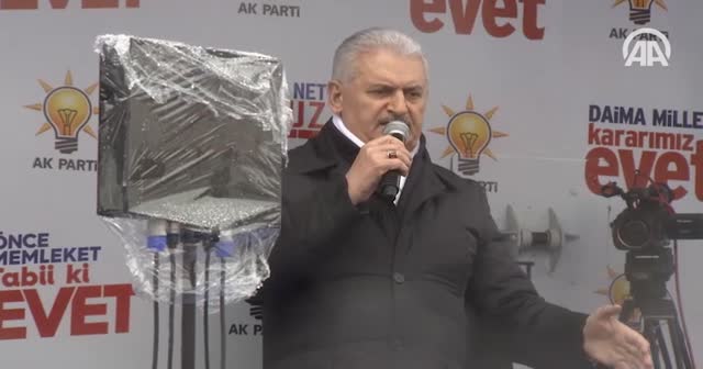 Başbakan Yıldırım: Bu sistemde başbakan, cumhurbaşkanlığı birleştiriliyor
