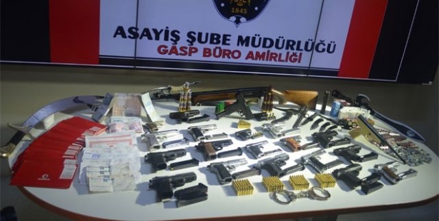 Edirne’de ‘çete’ operasyonu