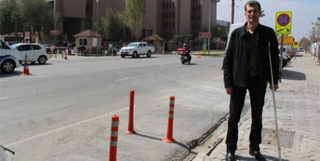 Saldırıdan aylar sonra yaralandığı yere geldi