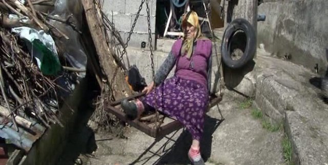 15 yıldır teleferikle evlerine gidip geliyorlar