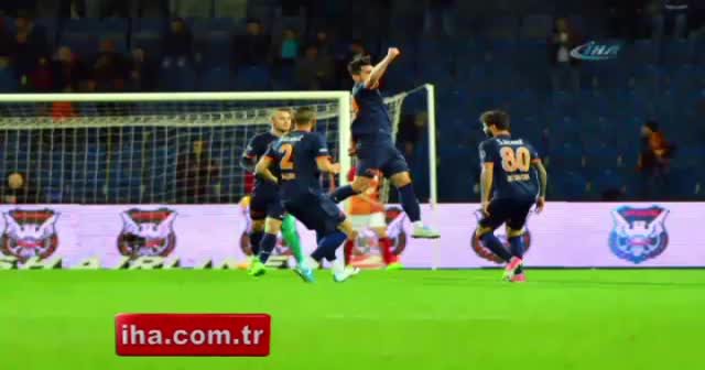 Başakşehir Galatasaray maçı foto özet