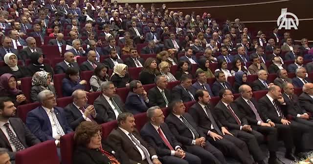 Başbakan Yıldırım: Milletin kabul ettiğini sen kabul etmezsen ne yazar