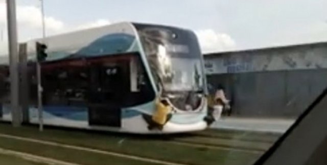 Çocukların tehlikeli yolculuğu kamerada