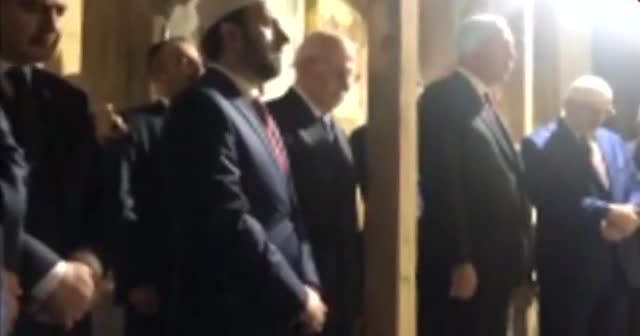Cumhurbaşkanı Erdoğan, Fatih Sultan Mehmet'e Kur'an-ı Kerim okudu