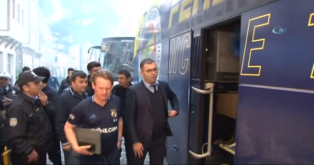 Karabükspor Fenerbahçe Canlı Anlatım | Karabük Fener maçı Canlı Skor Kaç Kaç?