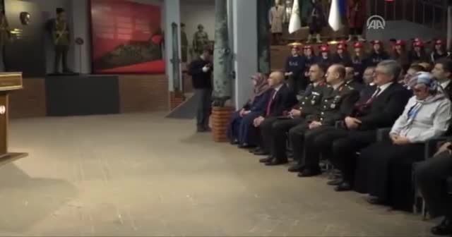 Mehmetçiğin duygulandıran kahramanlık destanı