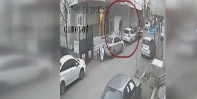 Tapu dairelerinin önünü mesken tutan kapkaç fareleri yakayı ele verdi