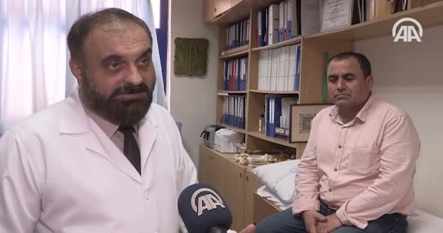 45 yıl sonra ilk kez ayakkabı giydi