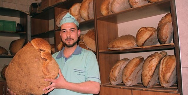 Bu ekmeğin sırrı 150 yıllık mayasında