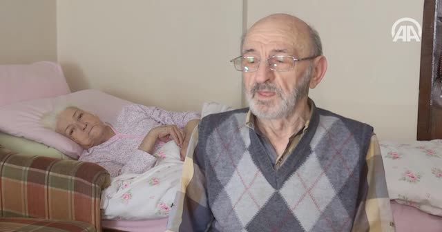 Evde bakım hizmeti 80 yaşındaki hastanın eli ayağı oldu