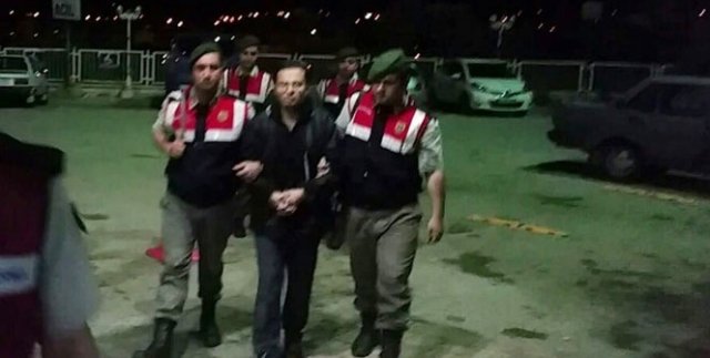 FETÖ'den aranan adam, babasıyla Yunanistan’a kaçarken yakalandı