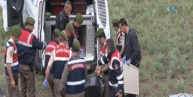 Katliam gibi kaza: 8 ölü, 32 yaralı