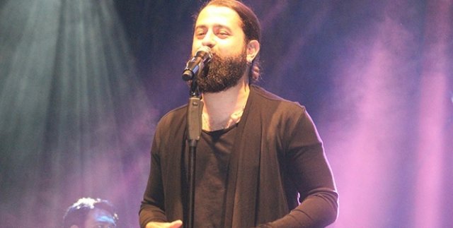 Koray Avcı, Hatay’da konser verdi